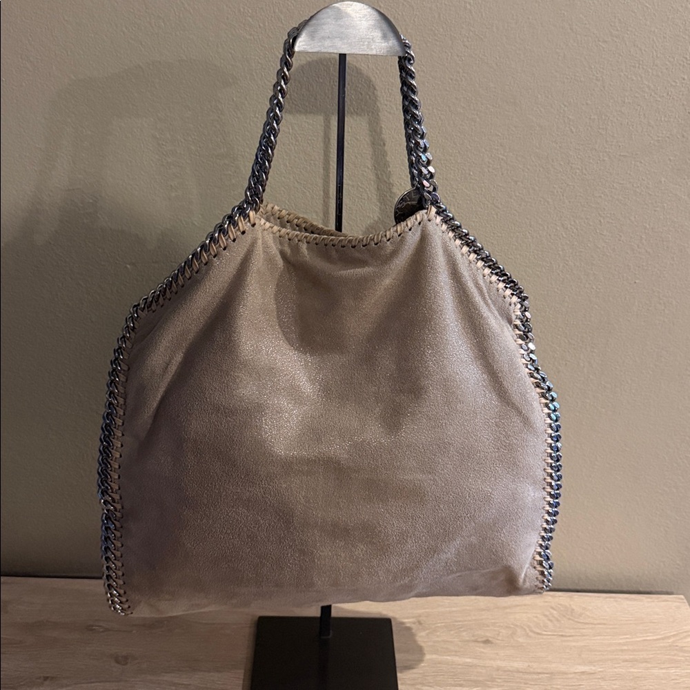 Stella McCartney Falabella Fold-Over Tote Bag. Classic - Picture 2 of 11